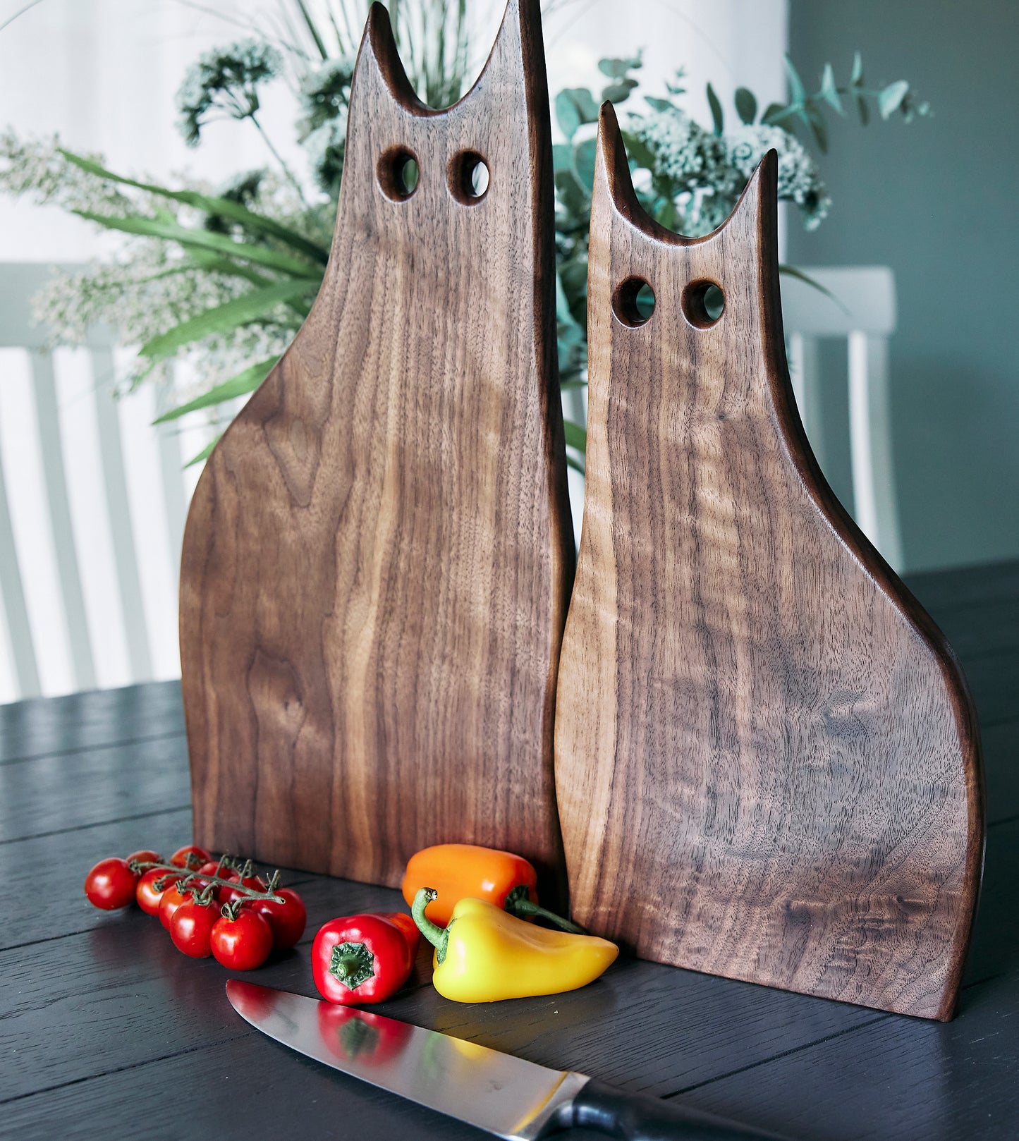 Serving and Cutting Boards "Feline Grace"