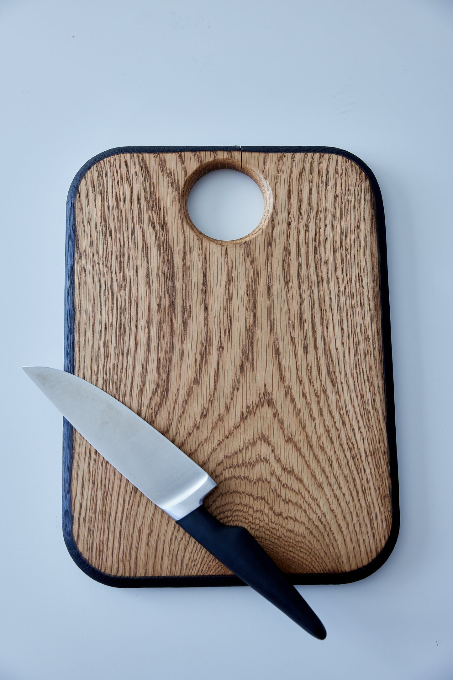 Oak cutting and serving board "Shadow and Light"